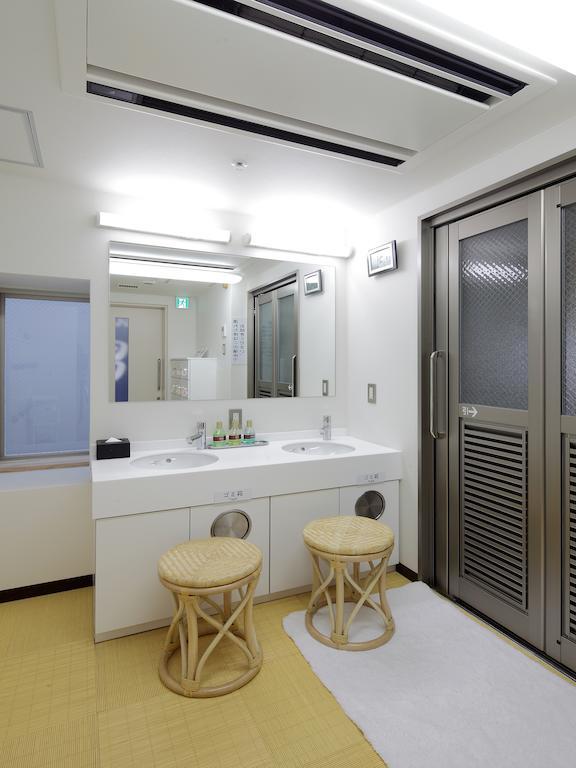 Hotel Check In Shijokarasuma à Kyoto Extérieur photo
